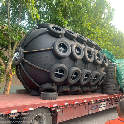Купить Идеальное качество резиновый пневматический фендер для лодок CCS сертифицированные прочные черные морские принадлежности Производство в сети